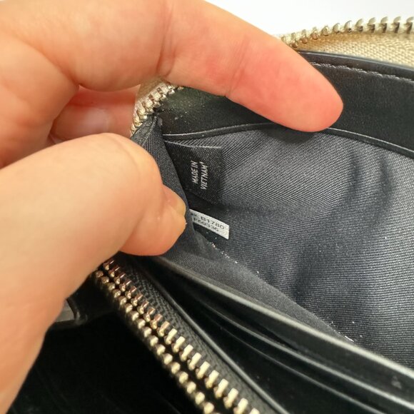 Coach Lightning Bolt Wallet Black Leather Two Pouch One Zip Pocket Blue White. - Picture 4 of 7